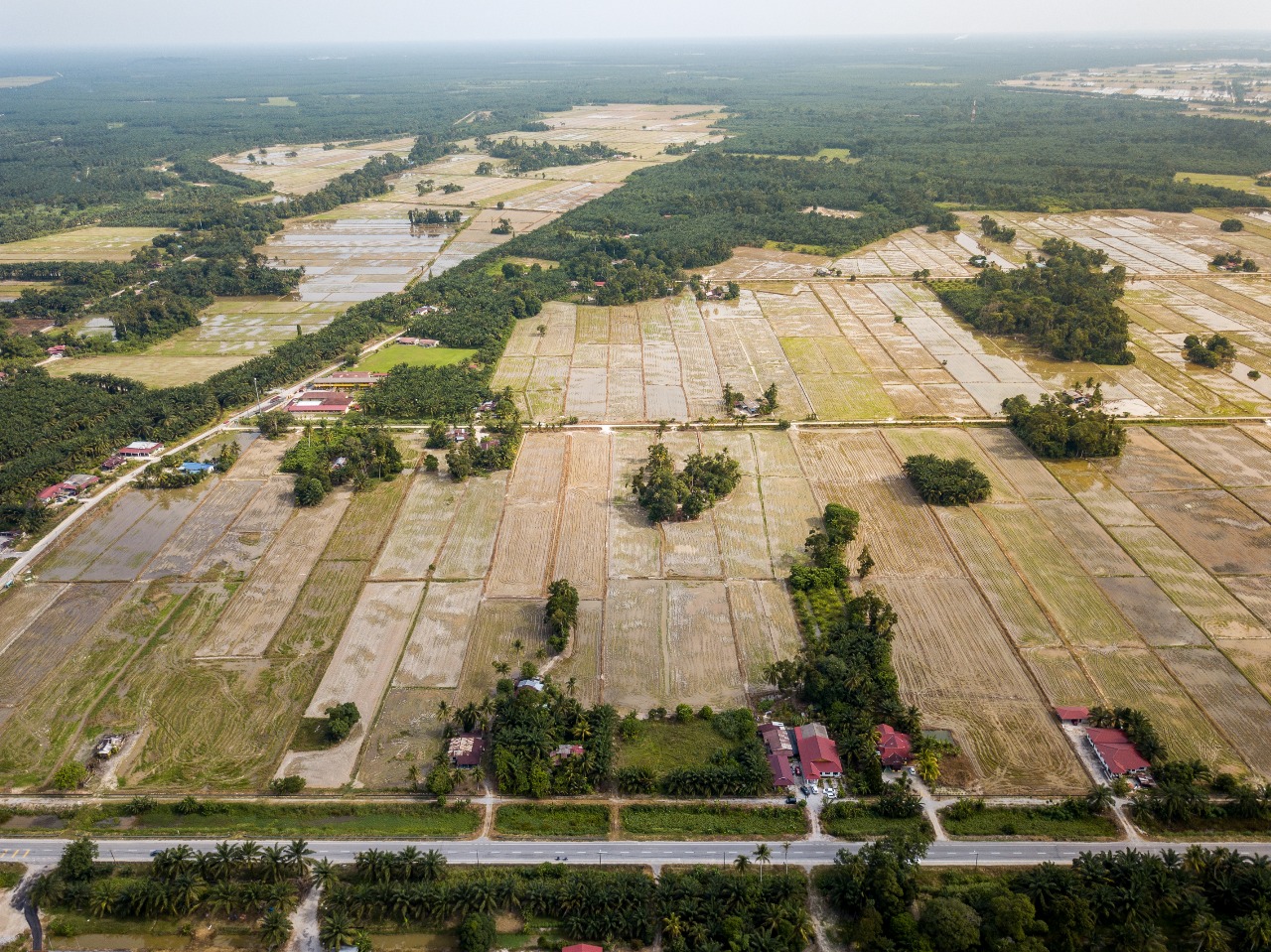 Buy Commercial Plots in Sector 93, Noida