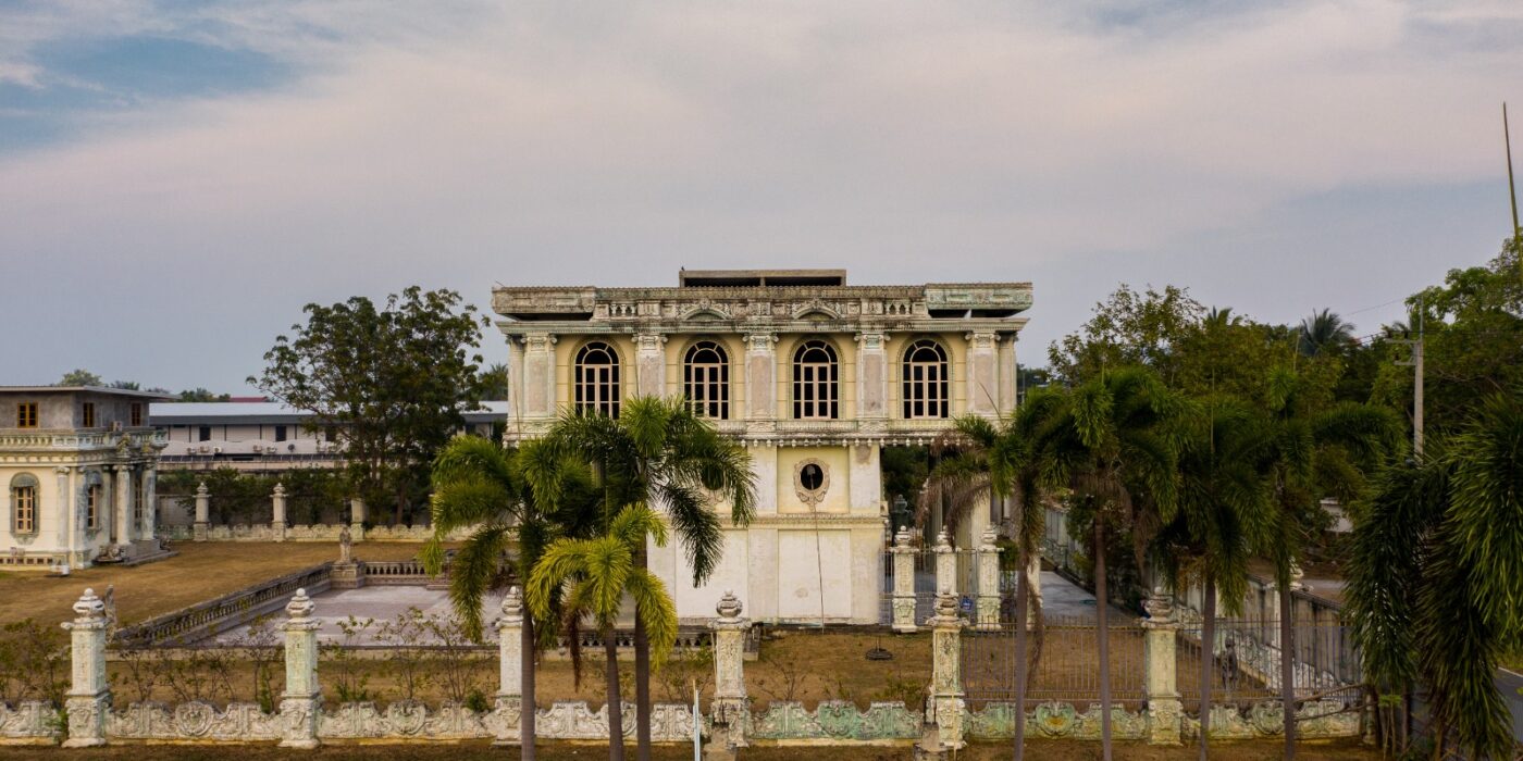 Buy Farmhouse in Sector 23 Noida