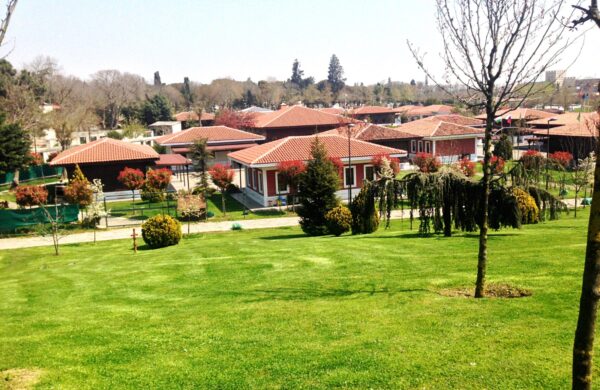 Farmhouse for Sale in Sector 168 Noida